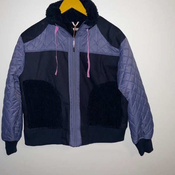 Bass Outdoor Multi‑Fabric Utility Bomber Jacket – Women’s Small, New with Tags - Picture 8 of 11